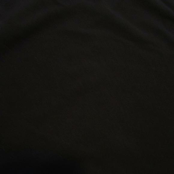 Gap Fit T-Shirt Black Size XS EUC - Picture 2 of 3